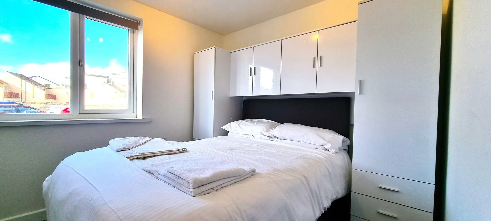 Perranporth beachside holiday home Cornwall