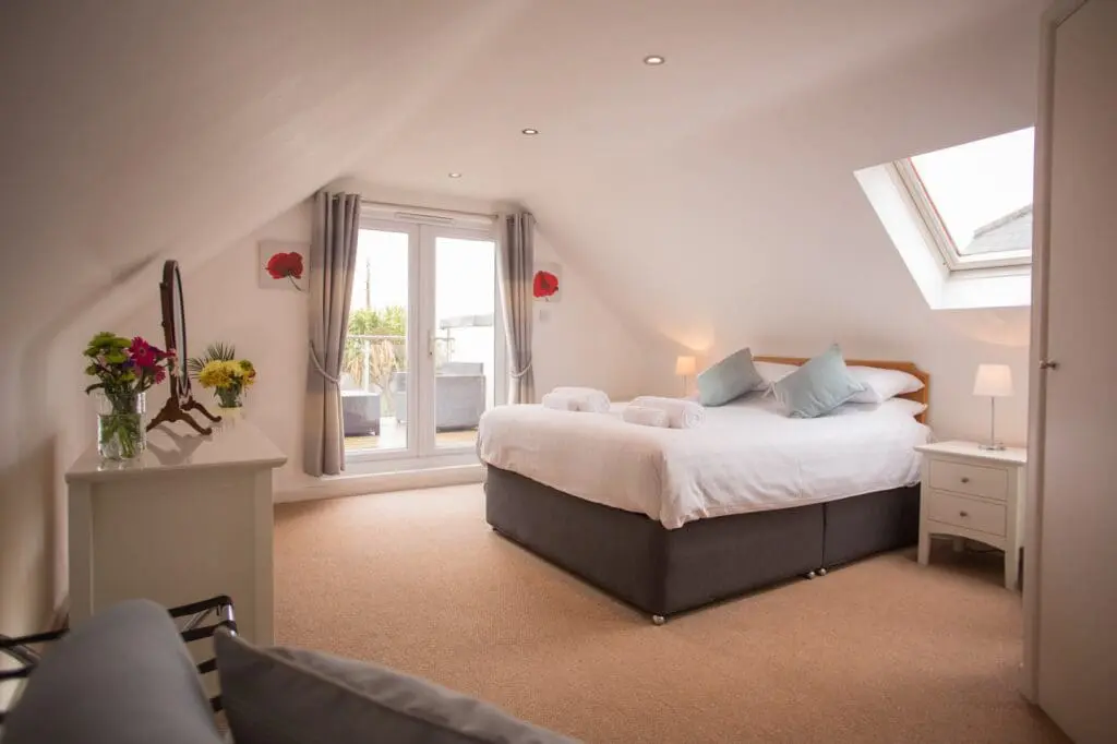 Sea view holiday home Perranporth Cornwall