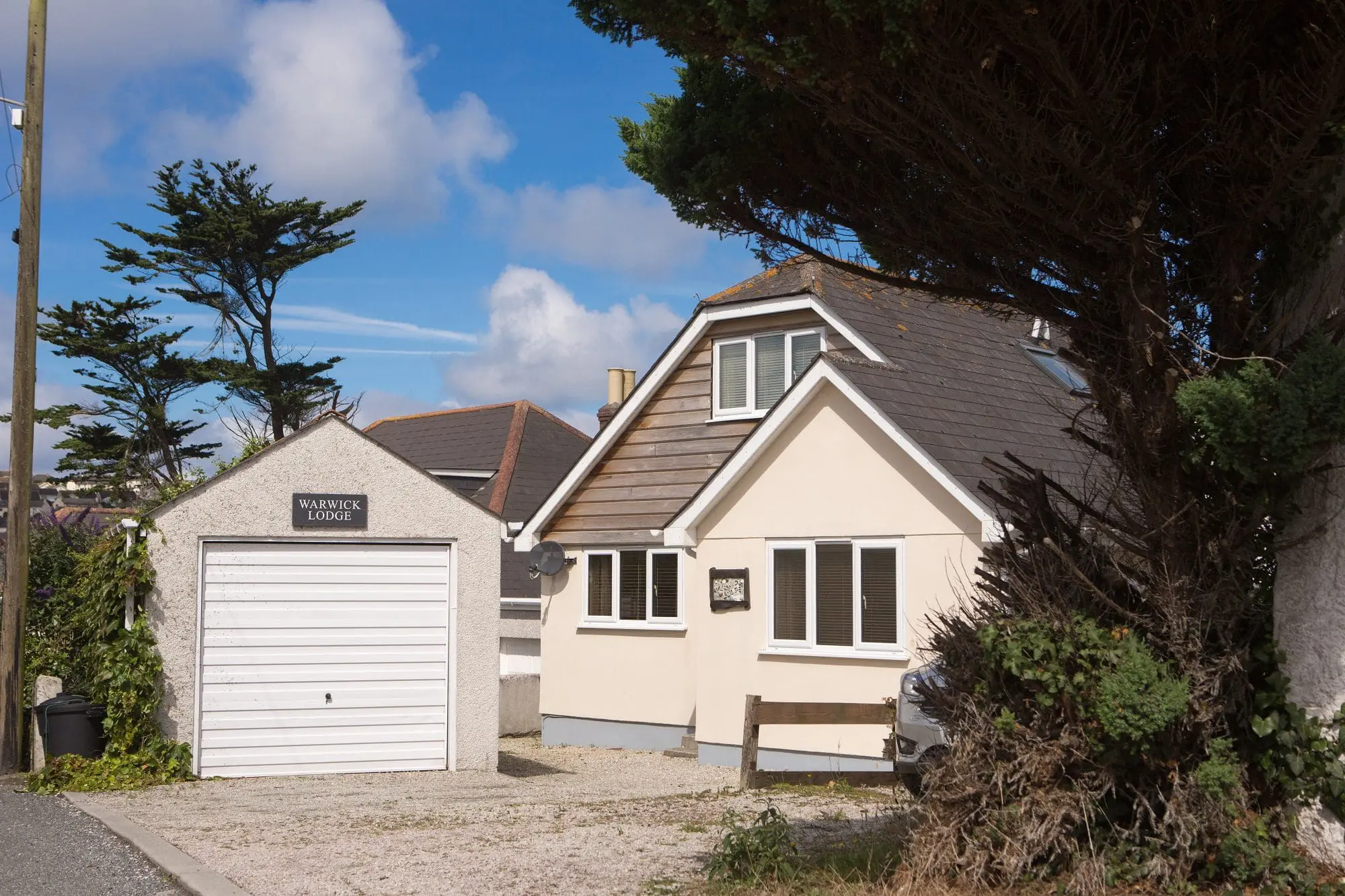 Sea view holiday home Perranporth Cornwall