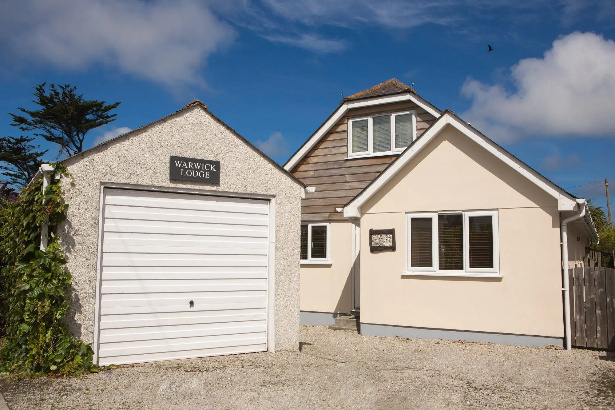 Sea view holiday home Perranporth Cornwall