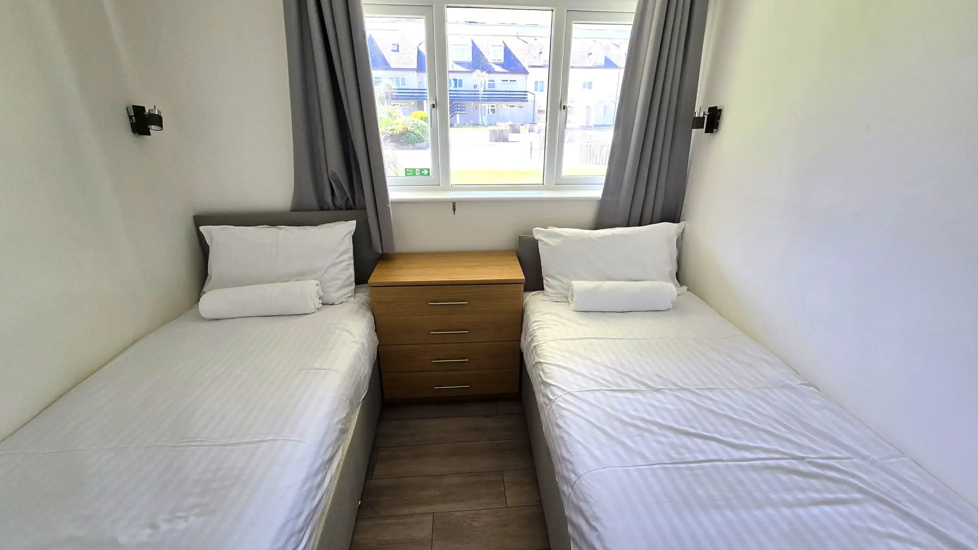 Perranporth beachside holiday apartment