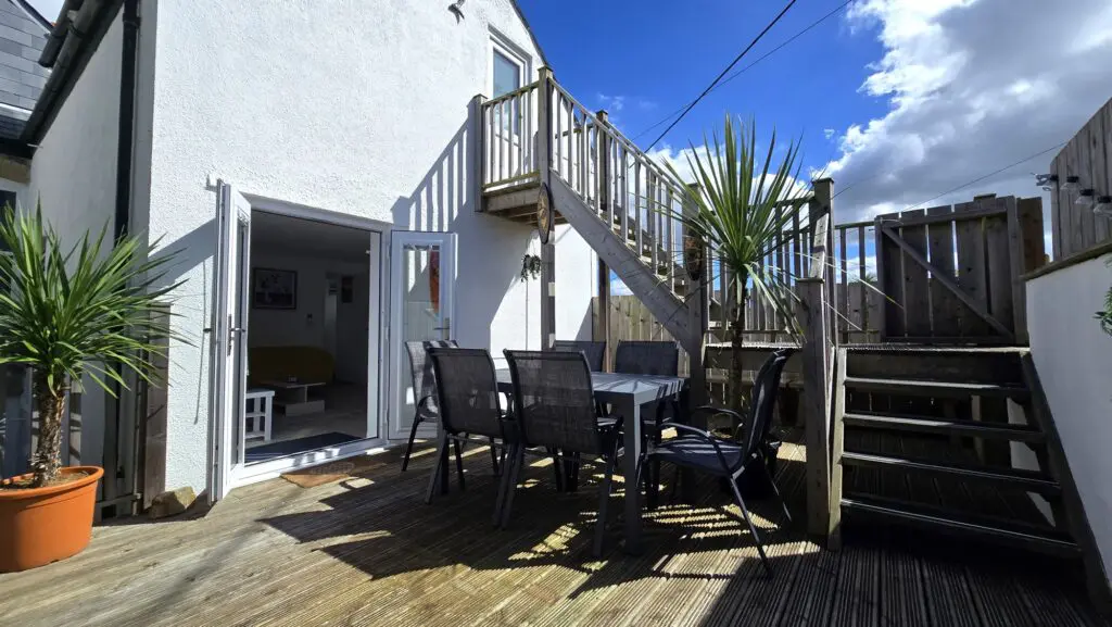 Surfers holiday cottage Perranporth